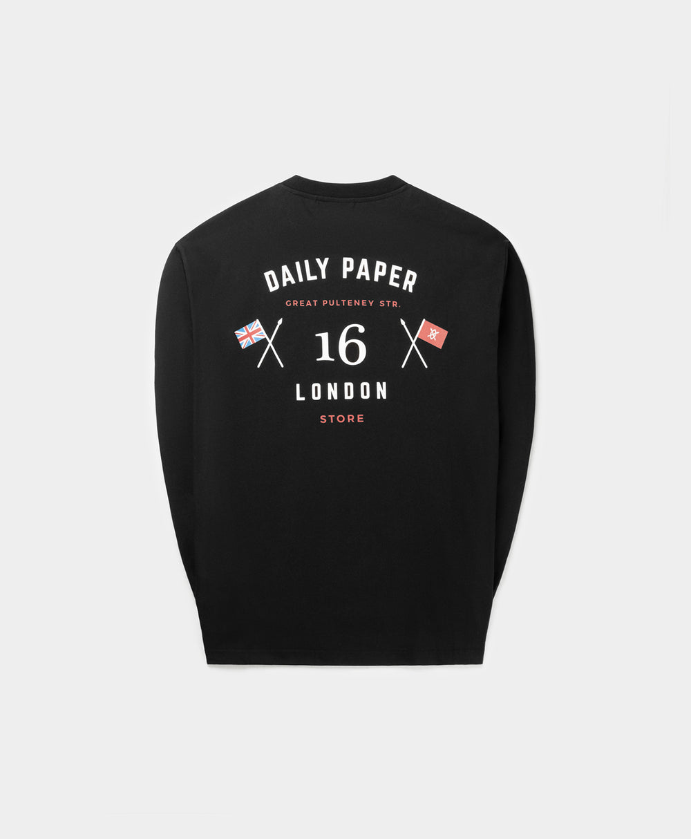 DP - Black London Flagship Store Longsleeve - Packshot - Front