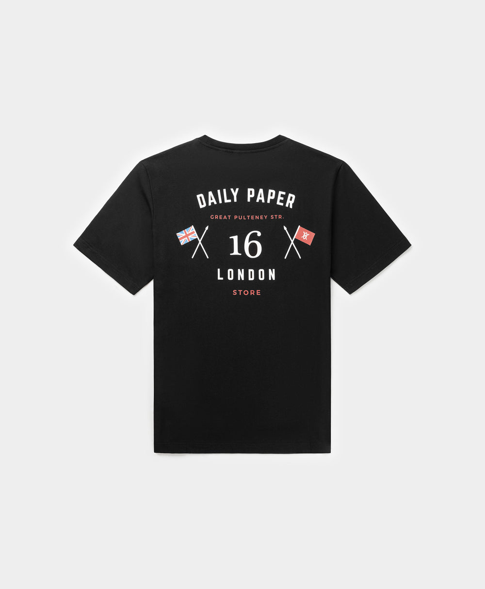 DP - Black White London Flagship Store T-Shirt - Packshot - Front 