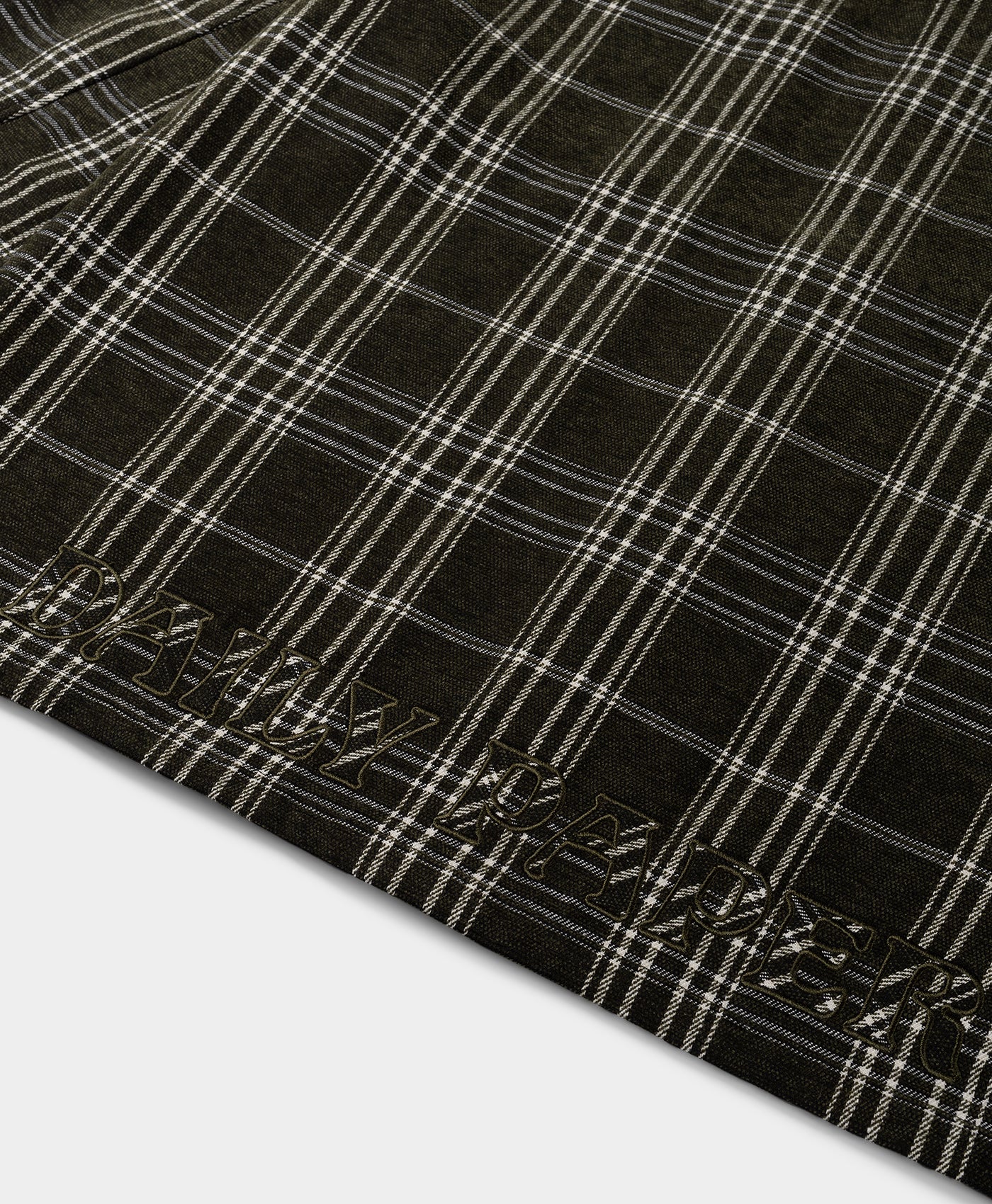 DP - Green Chenille LS Shirt - Packshot - Detail