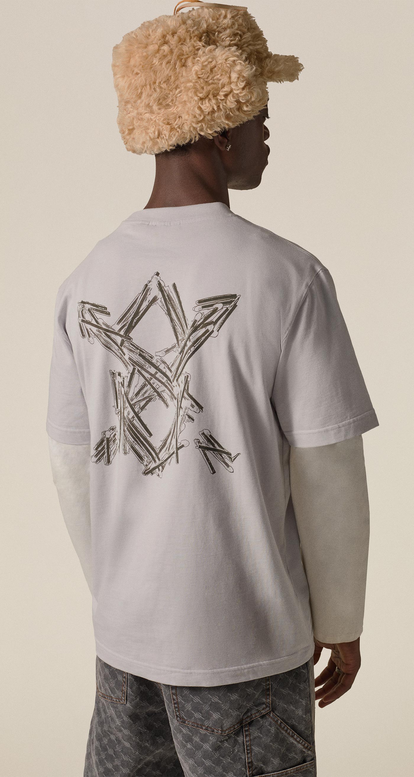 DP - Micro Chip Grey Matchstick Shield T-Shirt - Modelshot - mens
