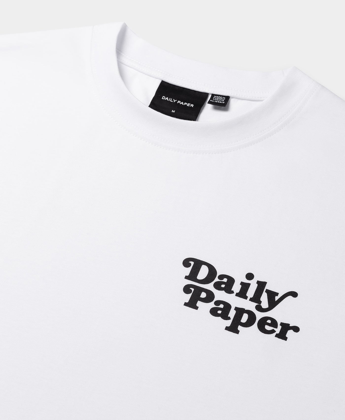 DP - White Paper News T-Shirt - Packshot - detail