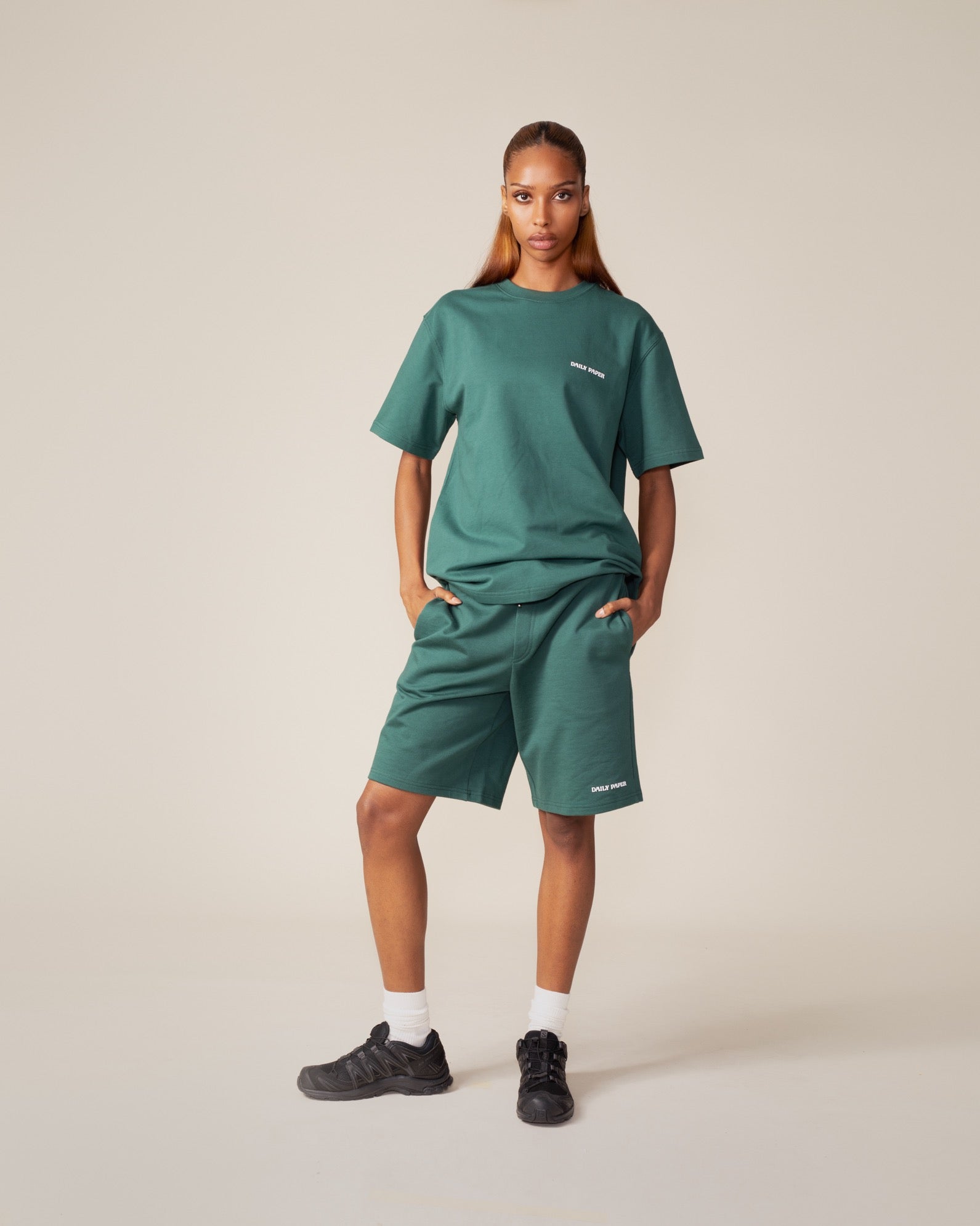 DP - Bistro Green Dias Jersey Shorts - Modelshot - wmns