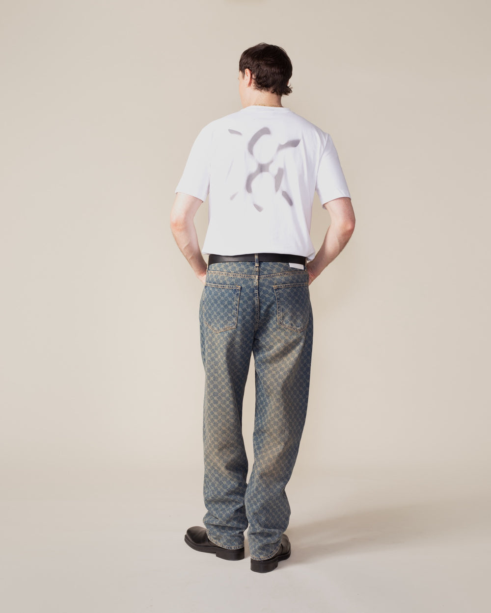 DP - White Shield Focus T-Shirt - men - Rear