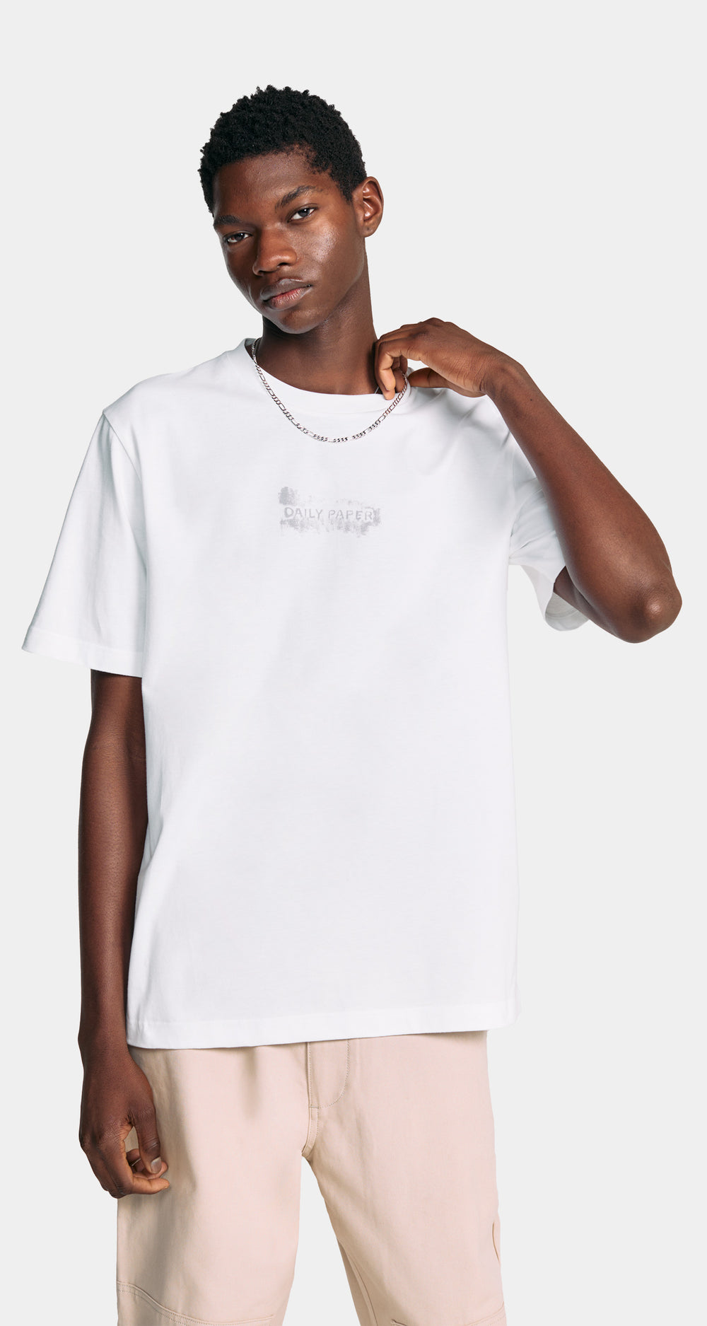 DP - White Scratch Logo T-Shirt - Men - Front