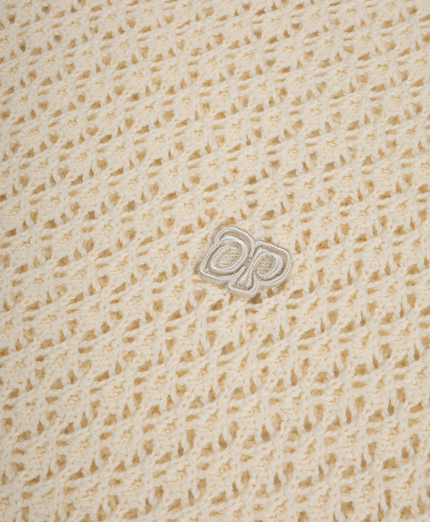 DP - Off White Closed Shield Knit Sweater - Packshot - Detail