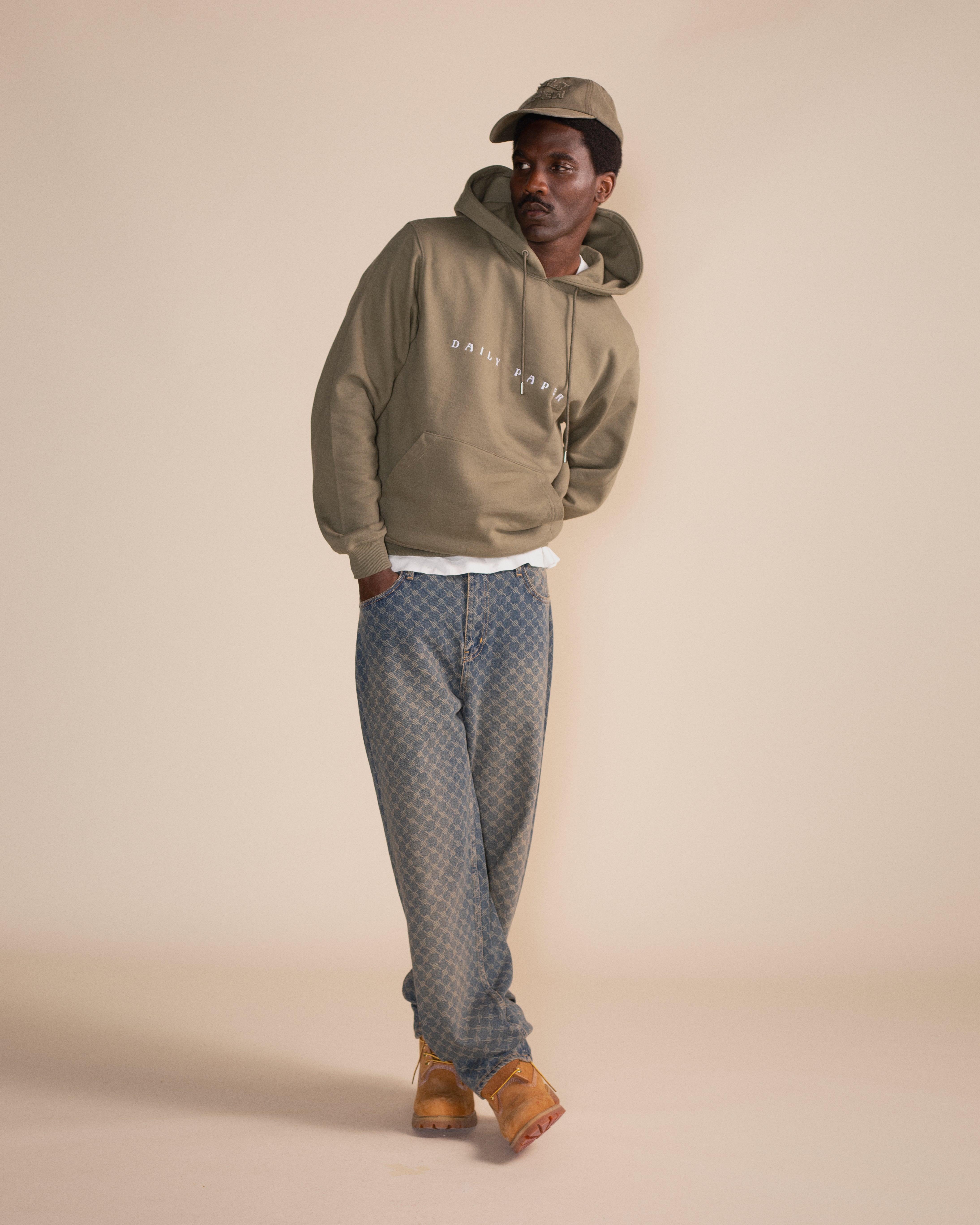 DP - Kalamata Alias Dias Hoodie - Modelshot - mens