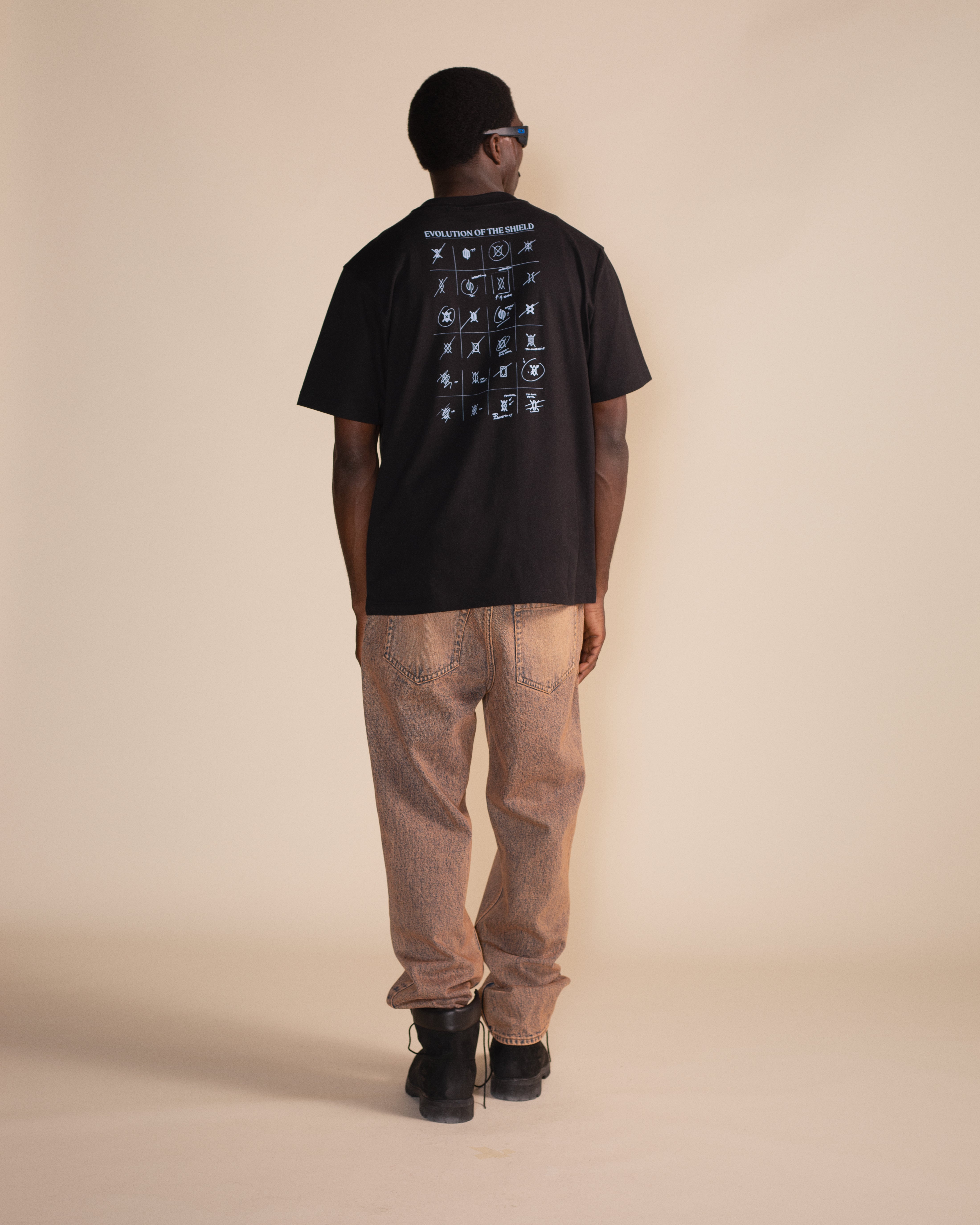 DP - Black Shield Evolution T-Shirt - Modelshot - mens