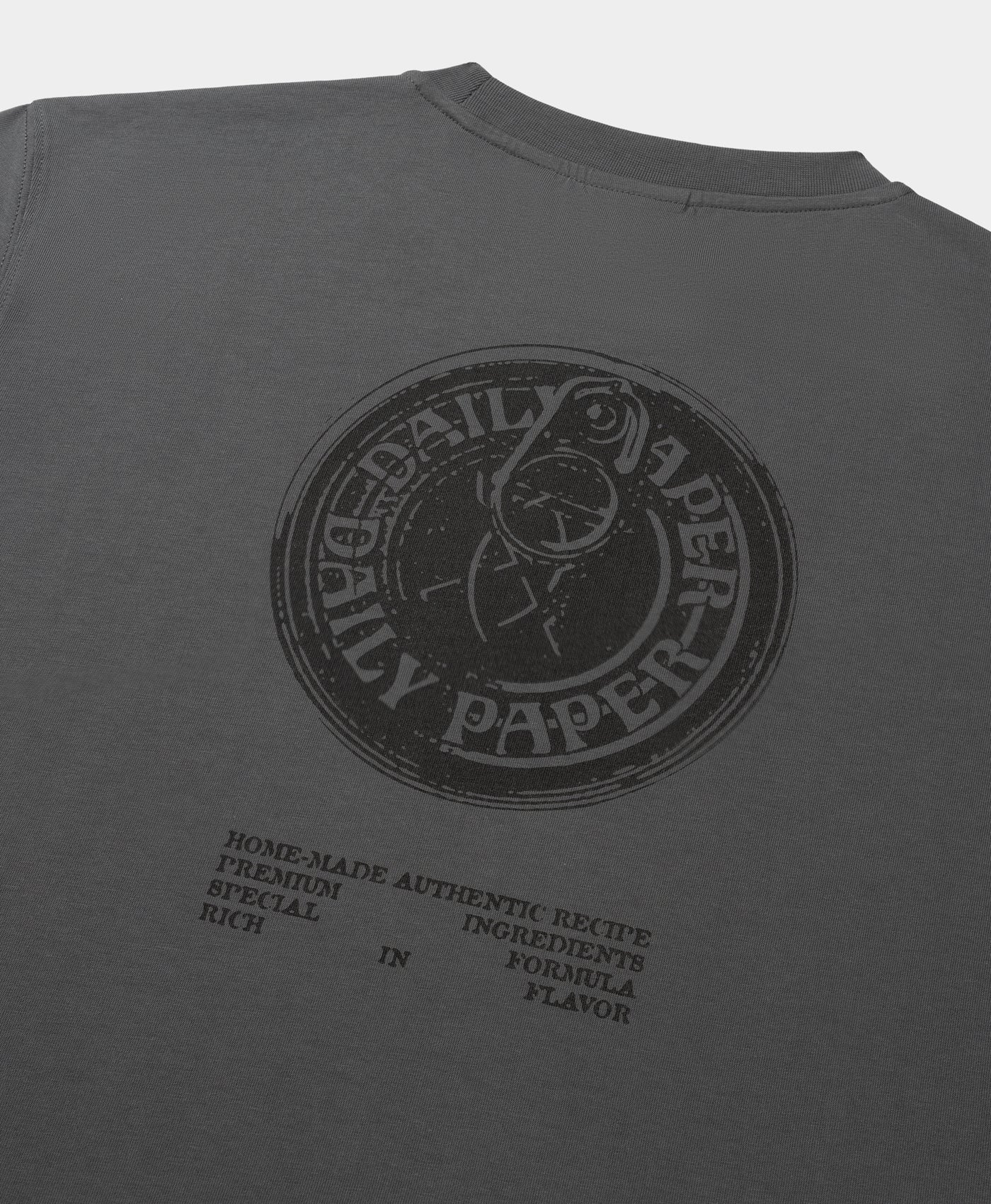 DP - Black Oyster Tin Lid T-Shirt - Packshot - detail