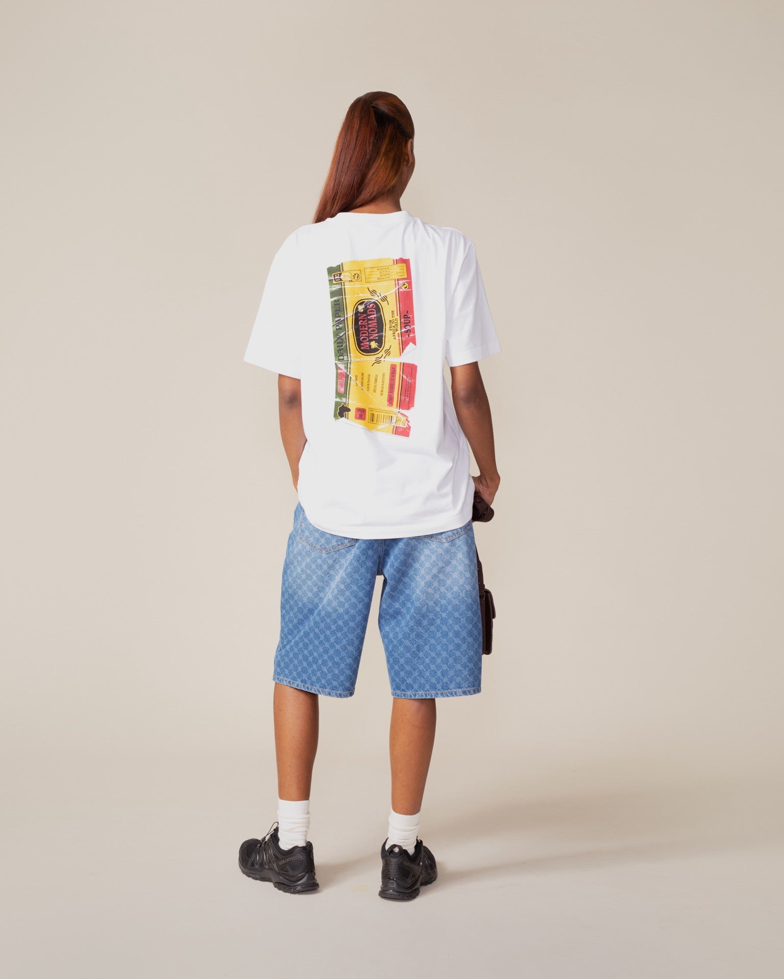 DP - White Wrapper T-Shirt - Modelshot - wmns