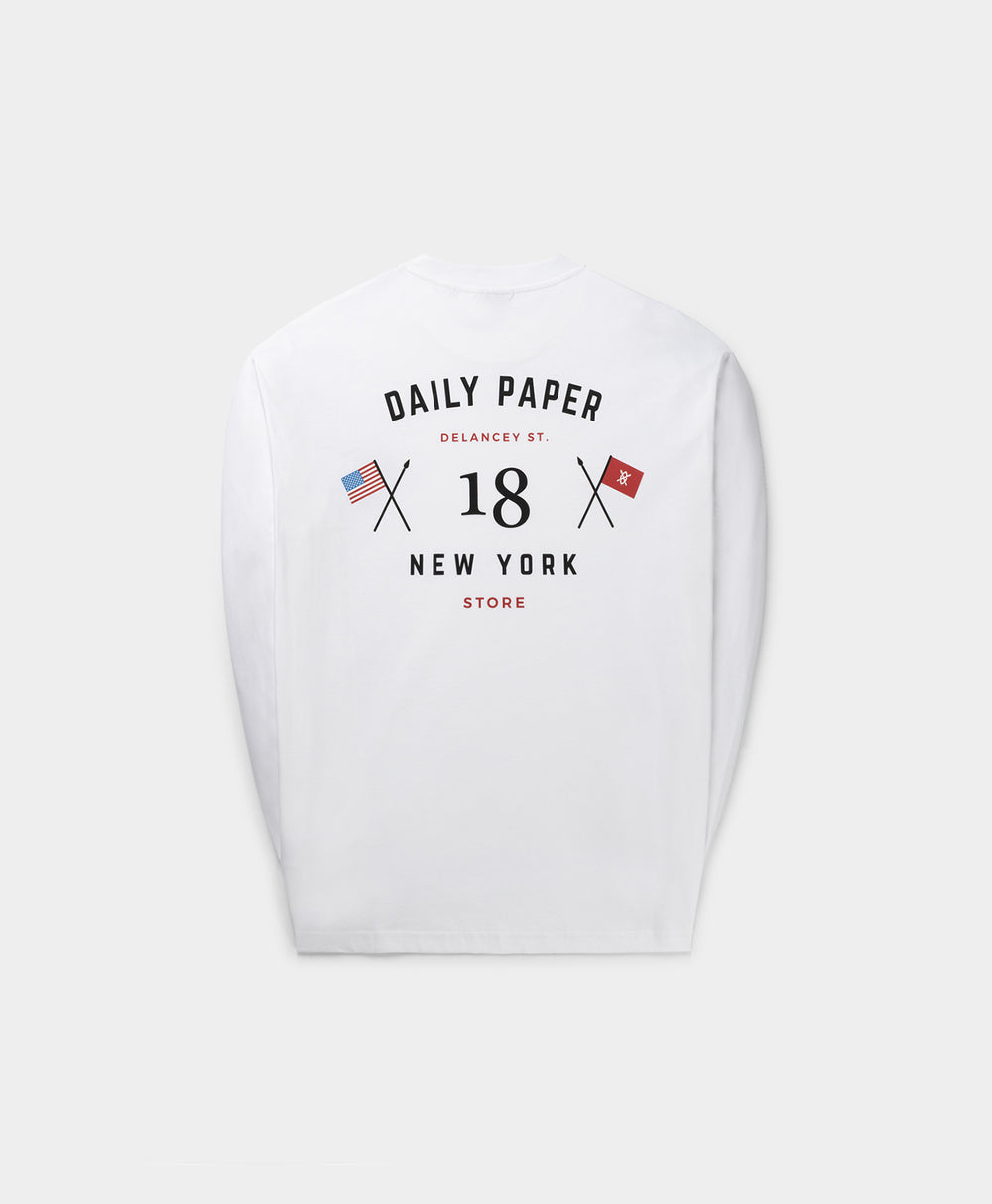 DP - White Black NY Flagship Store LS - Packshot - Front