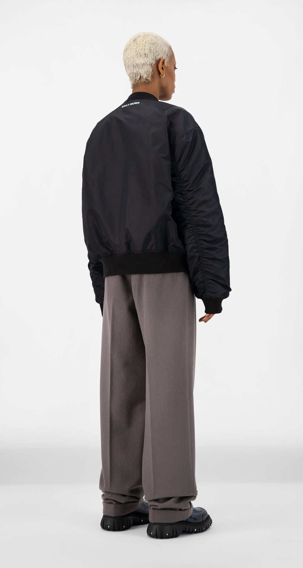 DP - Black Ebomb Jacket - wmn - rear