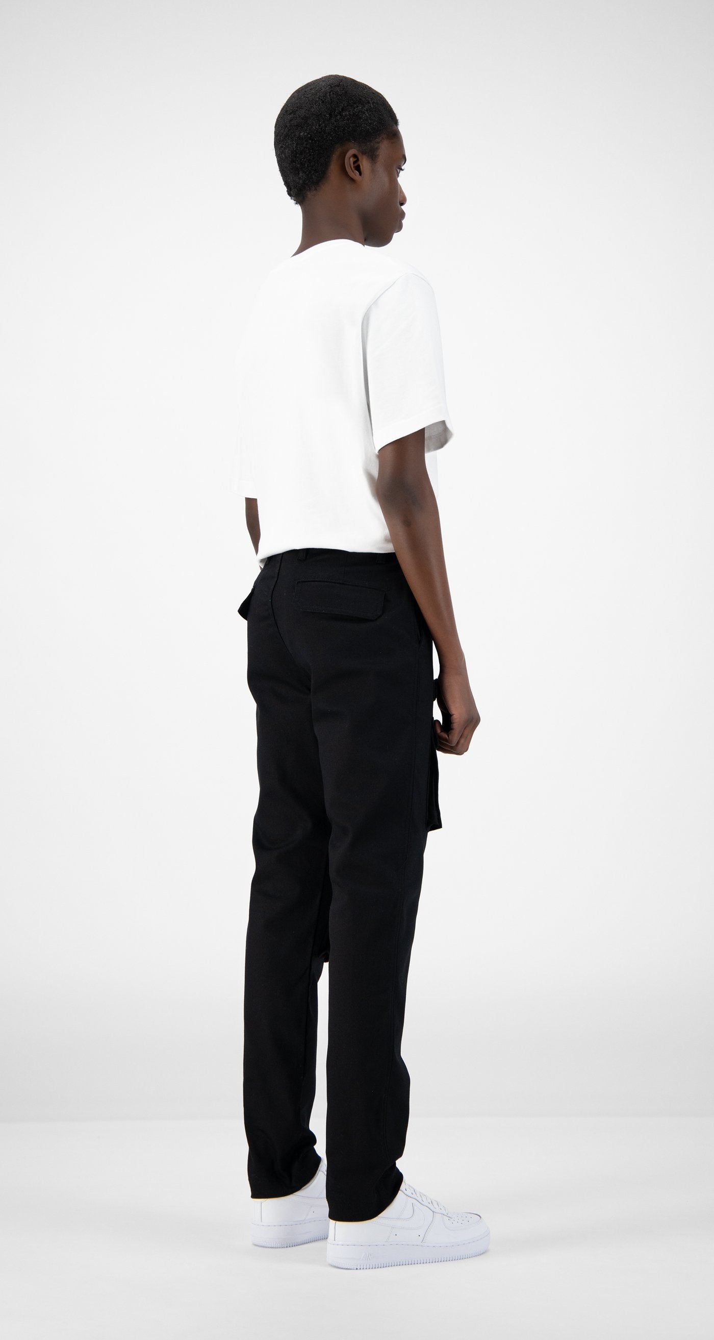 DP - Cargo Pants Black - Modelshot - Men