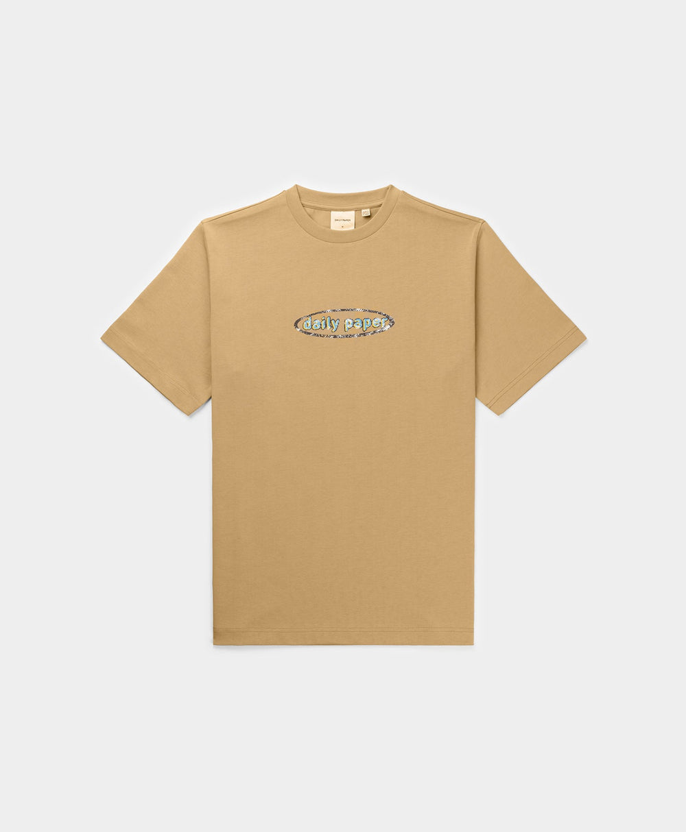 DP - Taffy Beige Holt T-Shirt - Packshot - Front