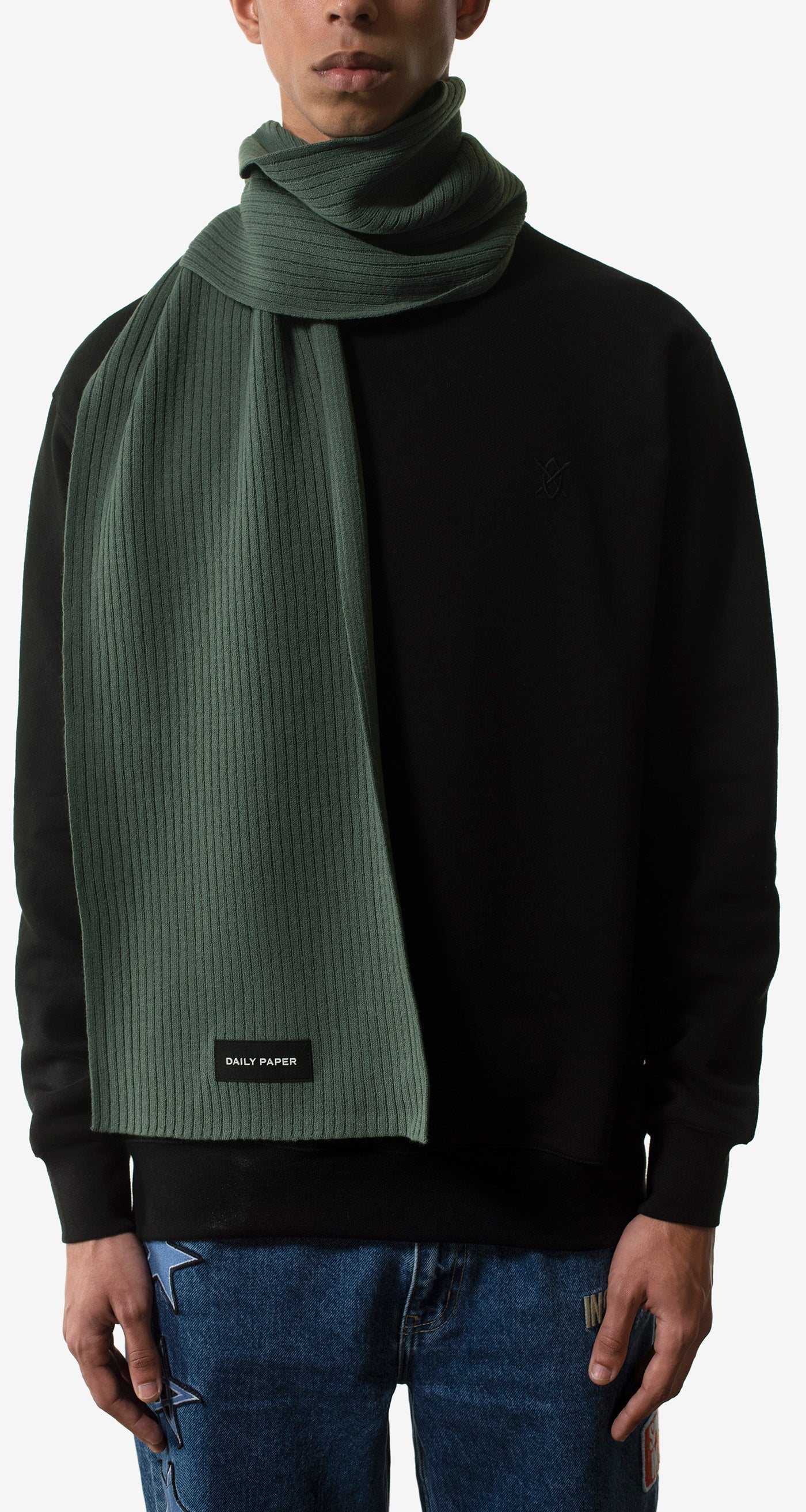 DP - Chic Green Nescarf - Modelshot - Men