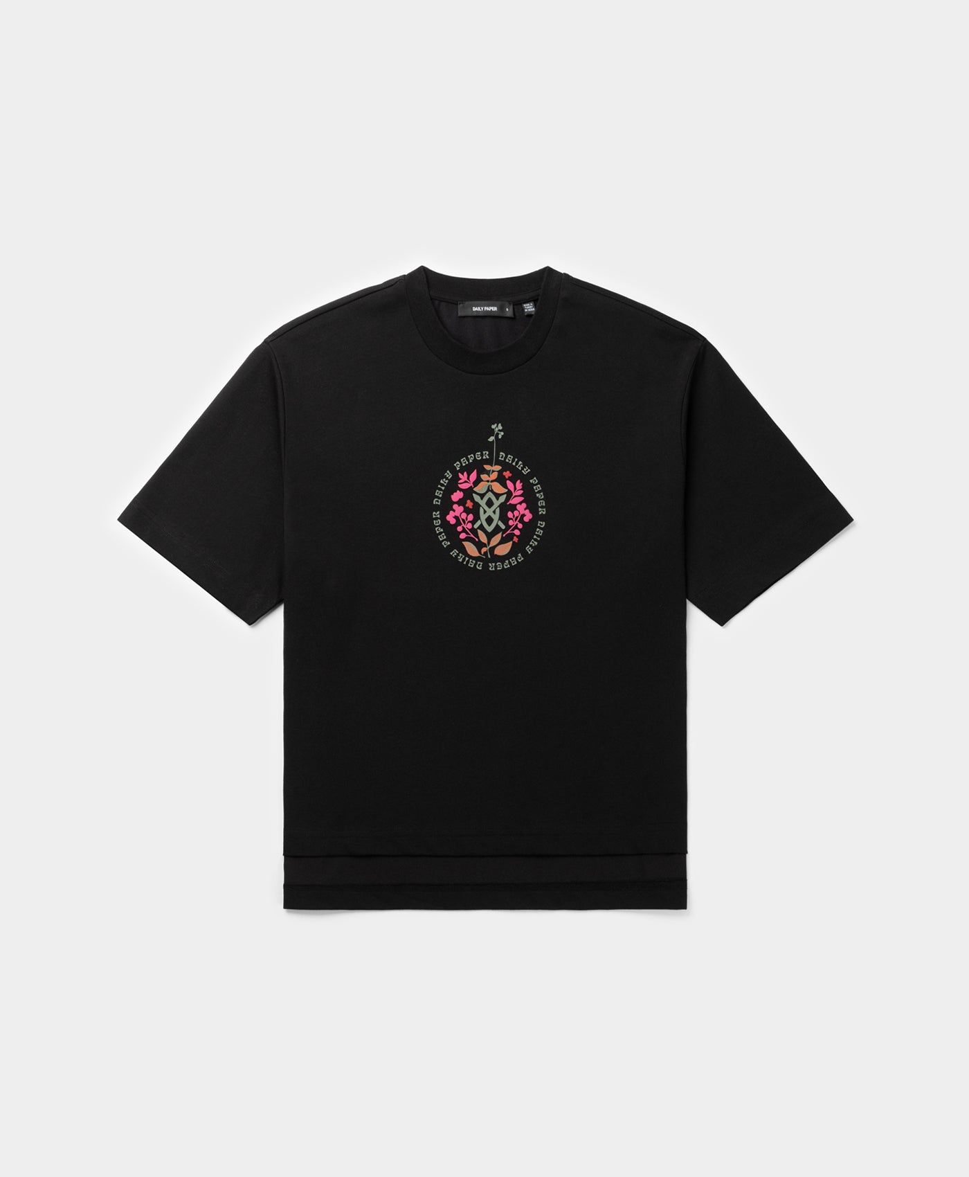 DP - Black Piuza T-Shirt - Packshot - Front