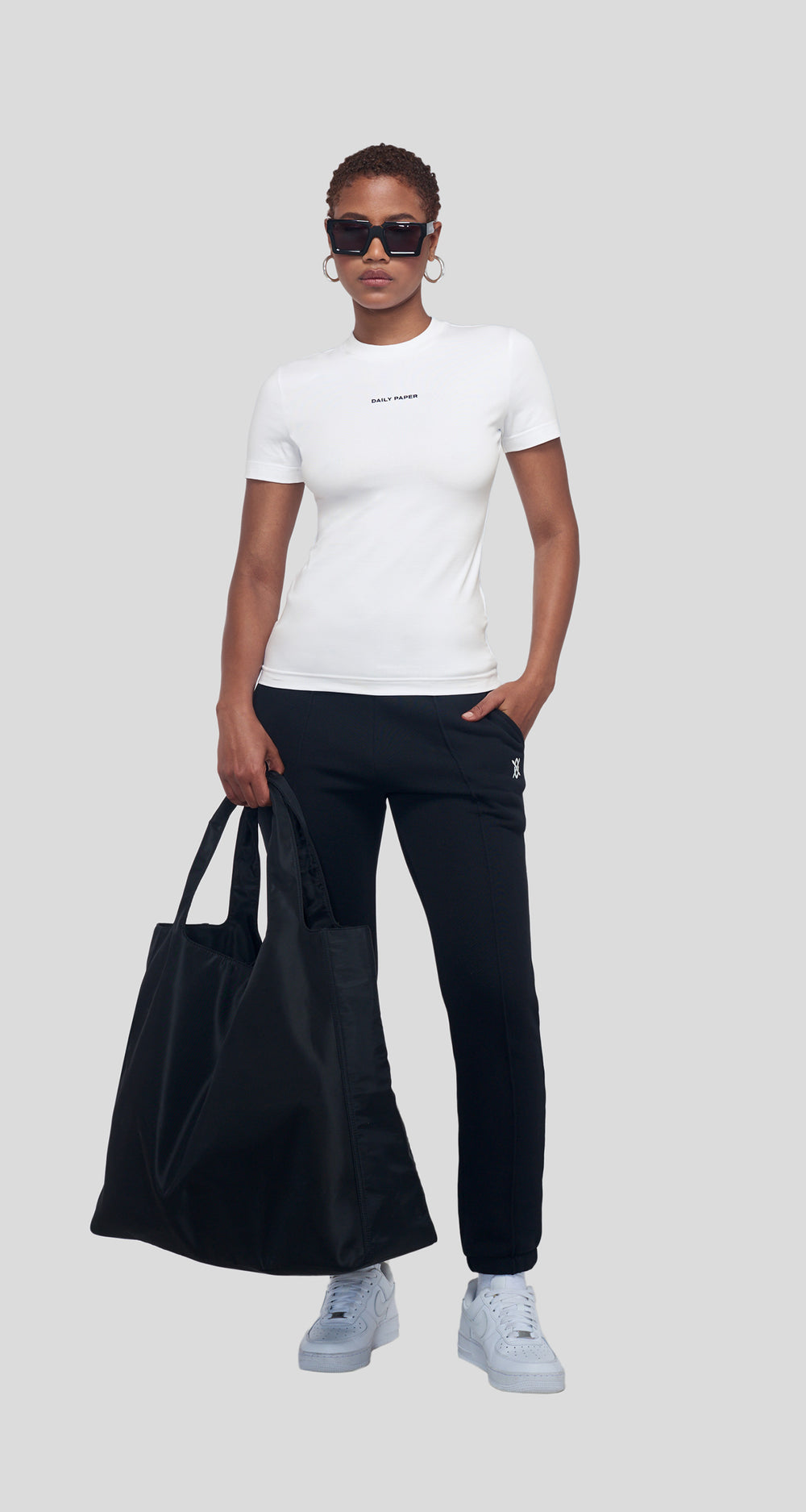 DP - White Emefa T-Shirt - Wmn - Front