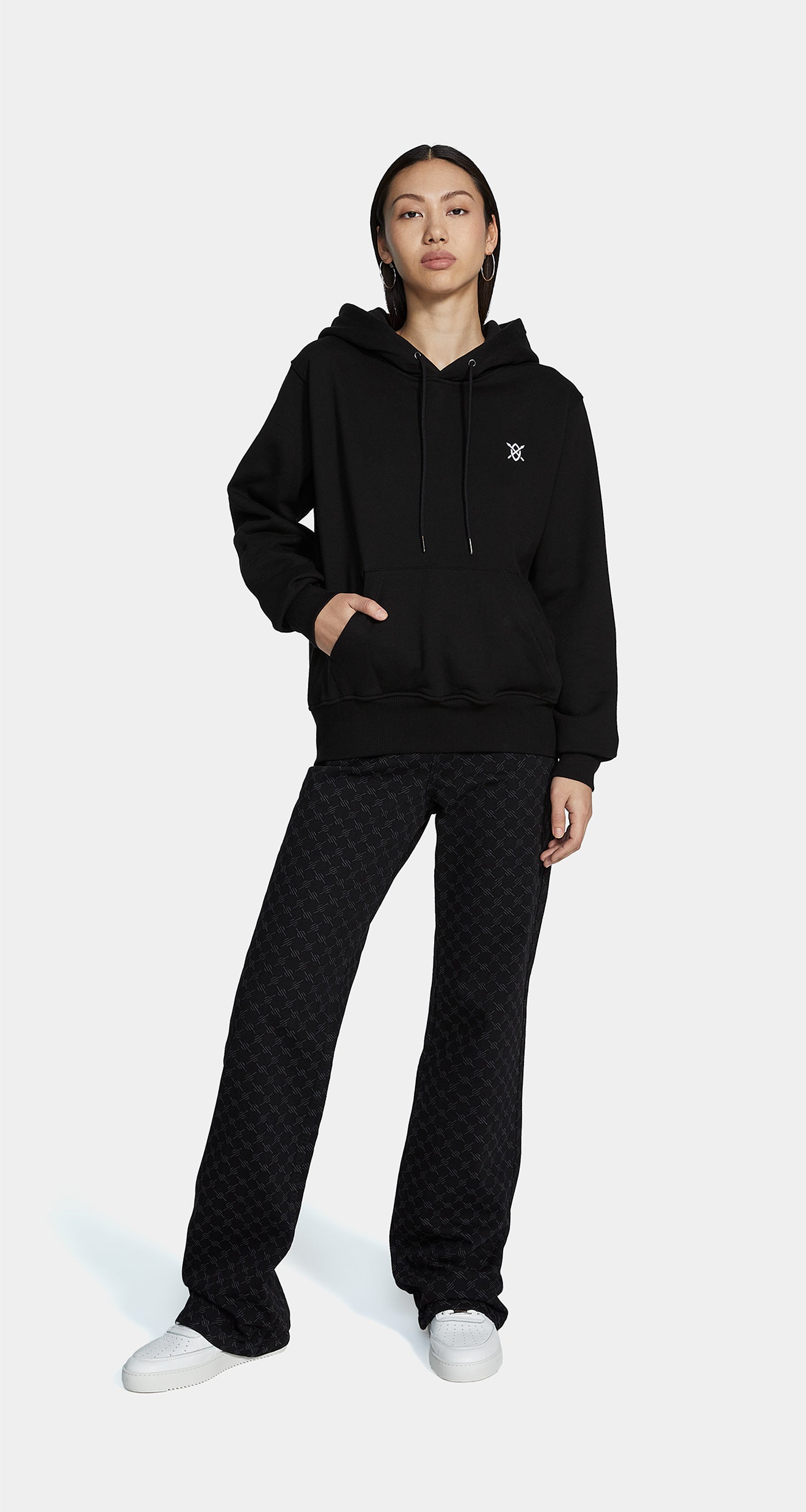 DP - Black Hollin Hoody - Wmn - Rear