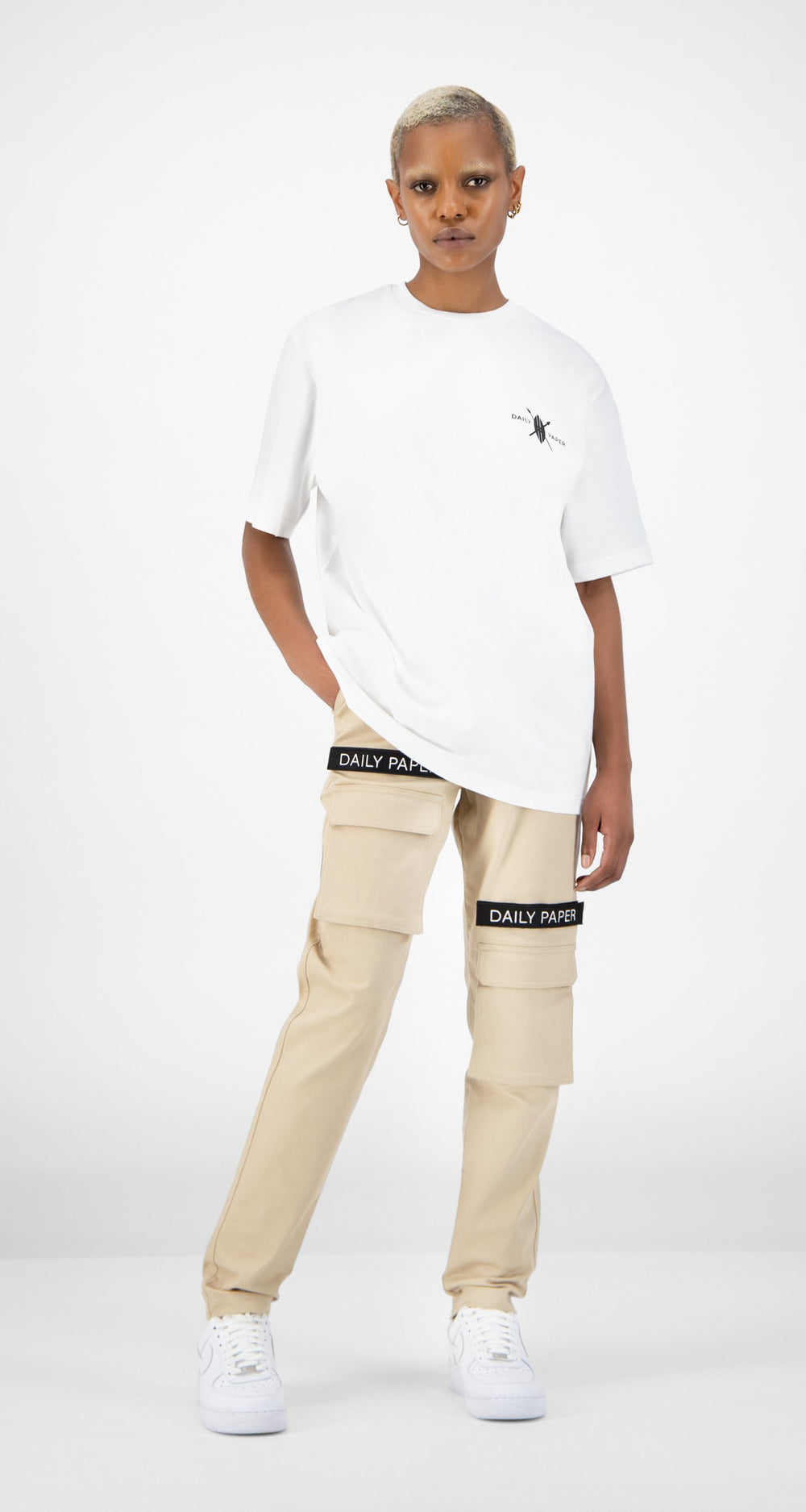 DP - White NYC Store T-Shirt - wmn - front